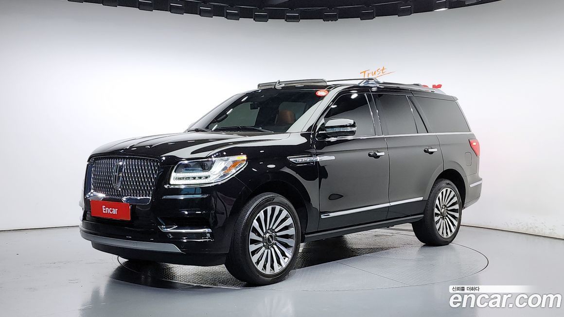 Lincoln Navigator 2021
