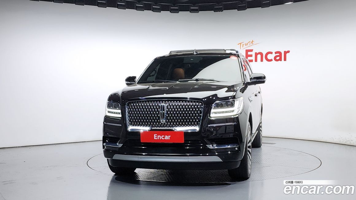 Lincoln Navigator 2021