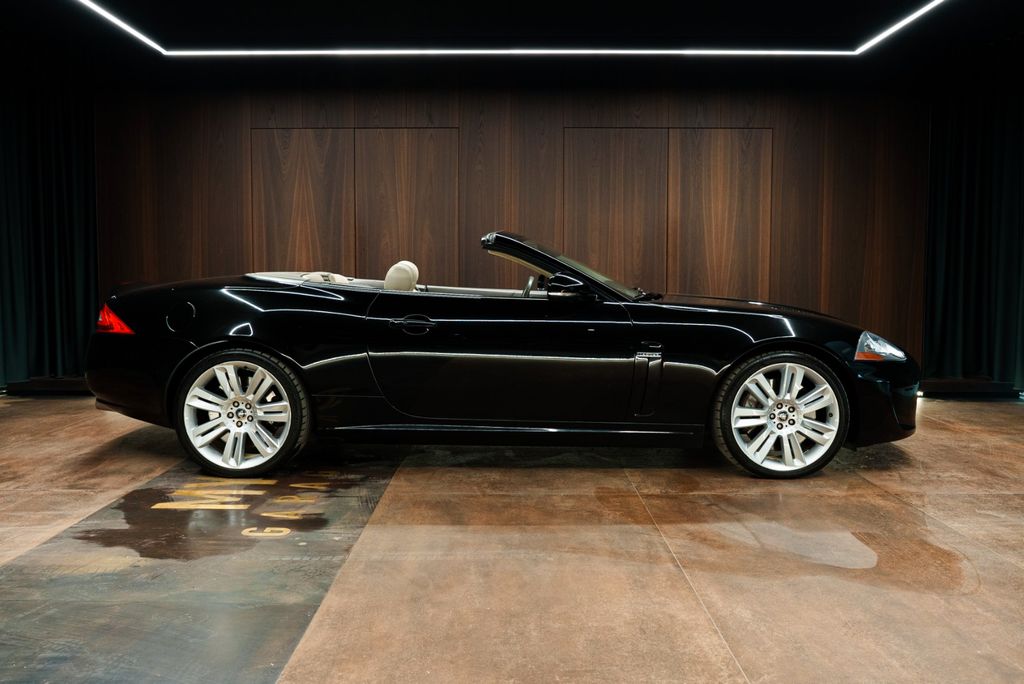 Jaguar XKR 2010