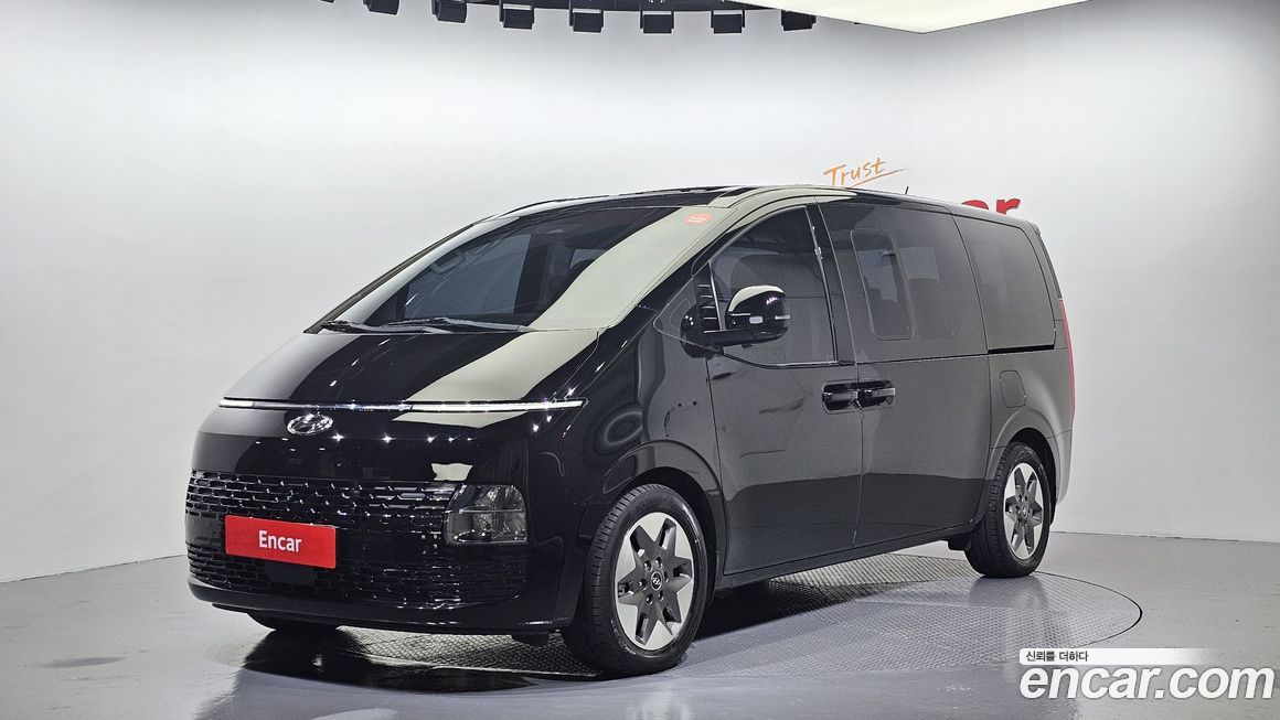 Hyundai Staria 2022