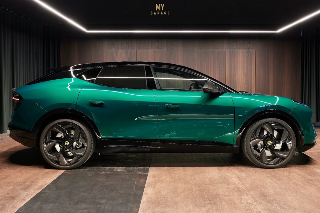 Lotus Eletre 2024
