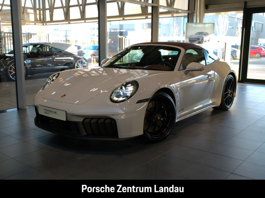 Porsche 992 2025