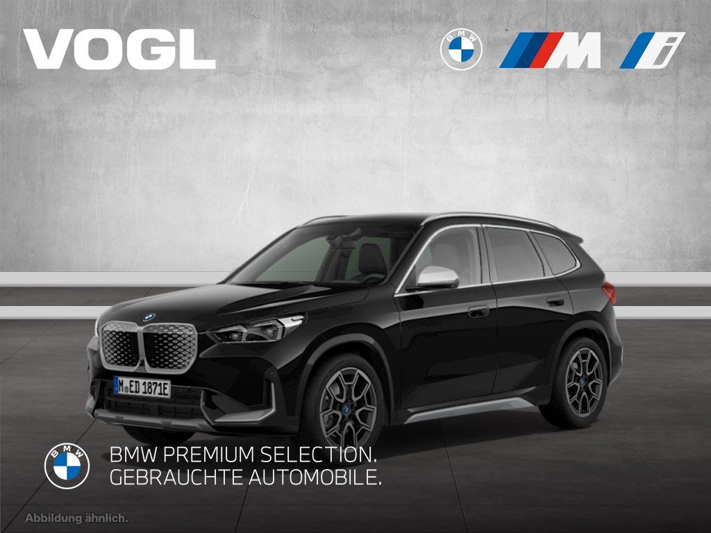BMW iX1 2023