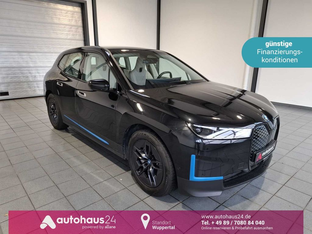 BMW iX 2023