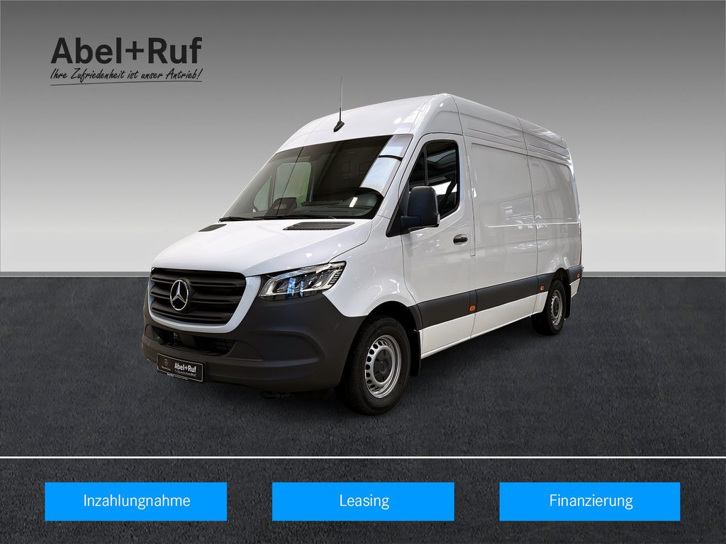 Mercedes-Benz 2025