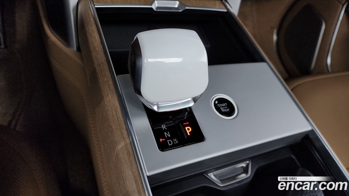 Land Rover Range Rover 2024