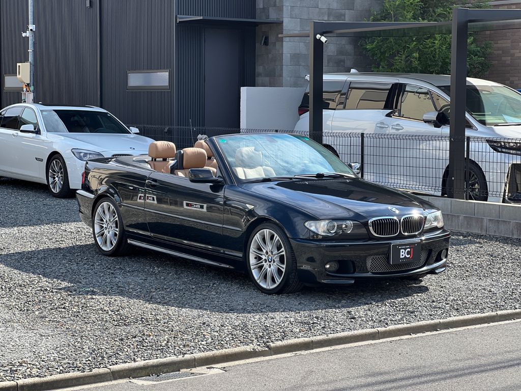 BMW 330 2005