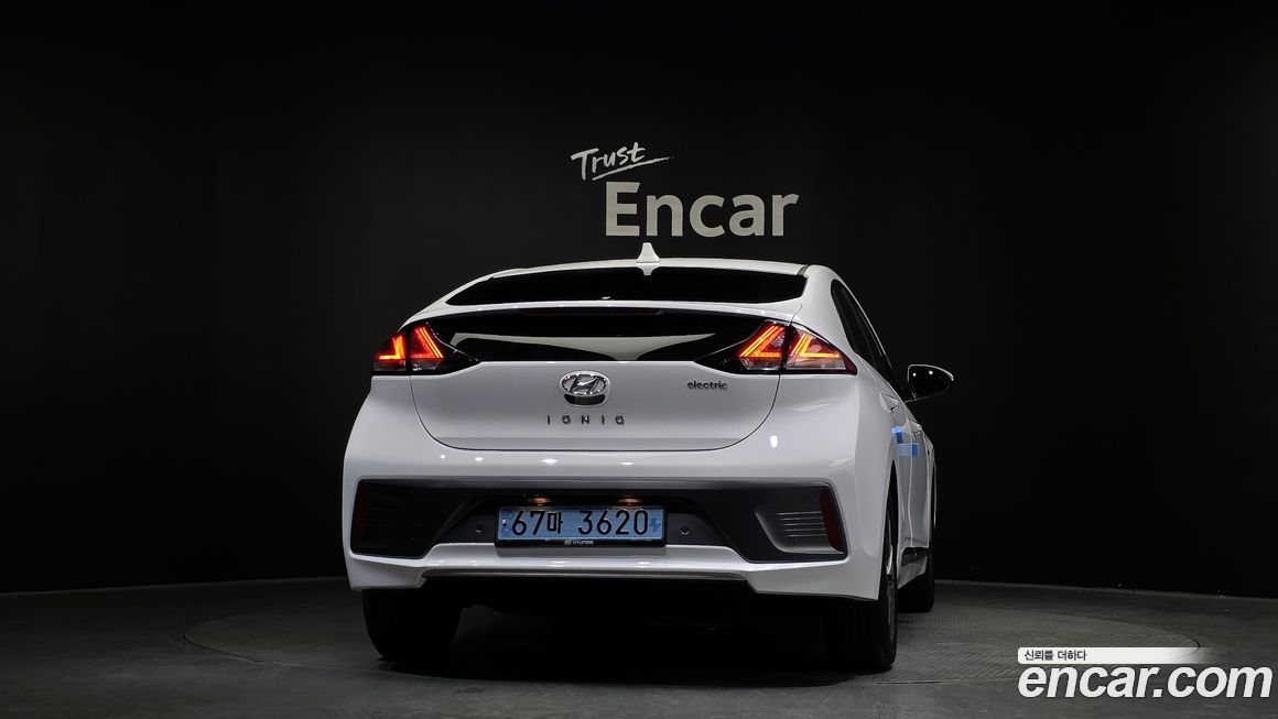 Hyundai Ioniq 2020