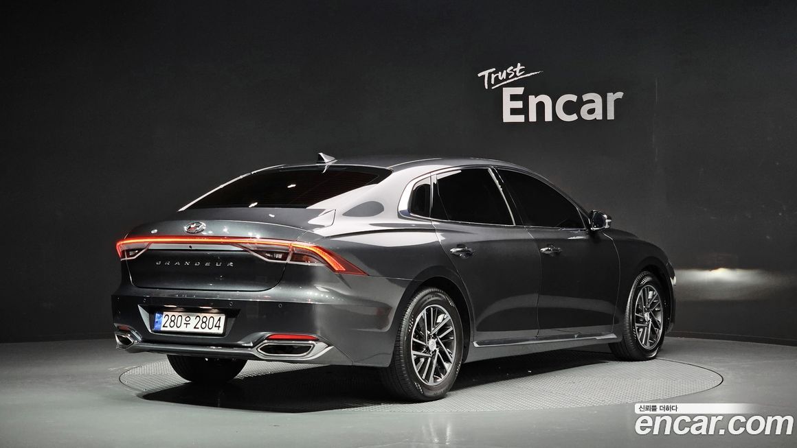 Hyundai Grandeur 2022