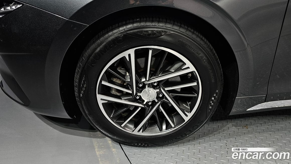 Hyundai Grandeur 2022