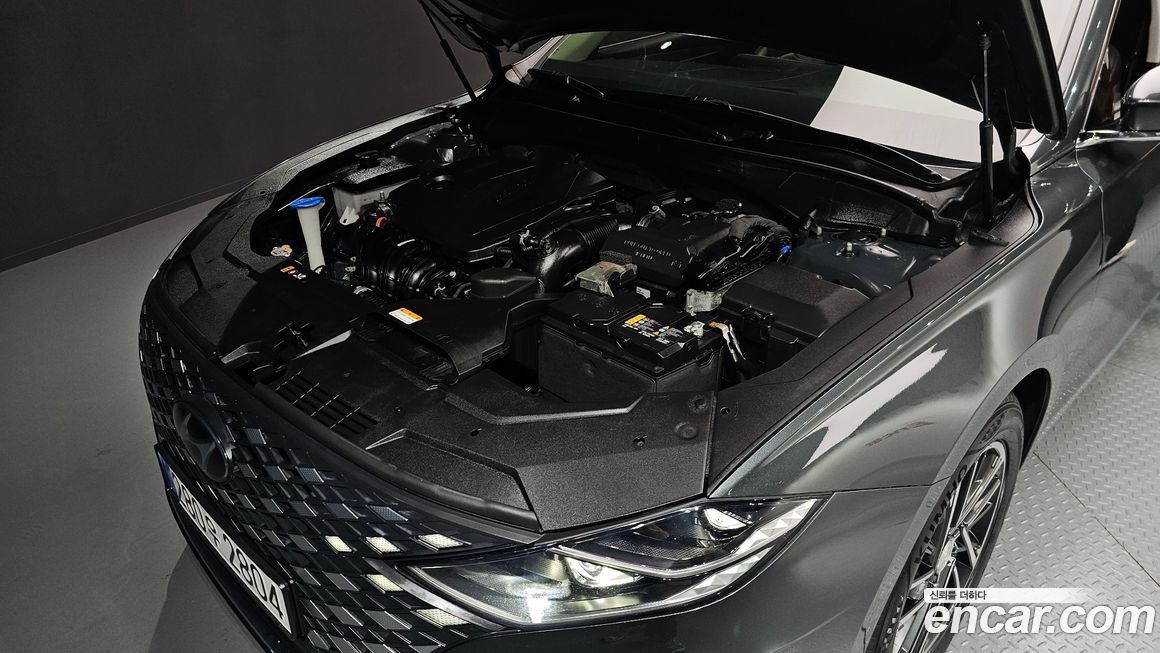 Hyundai Grandeur 2022