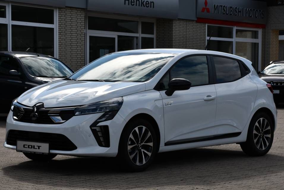 Mitsubishi Colt 2025