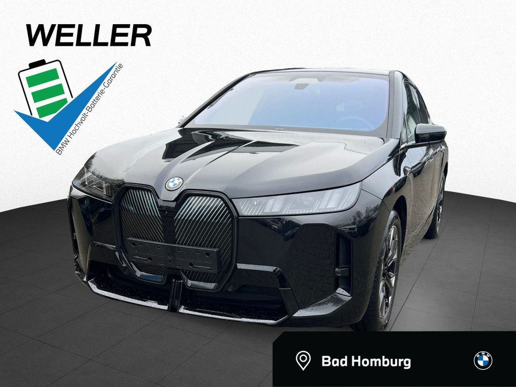 BMW iX