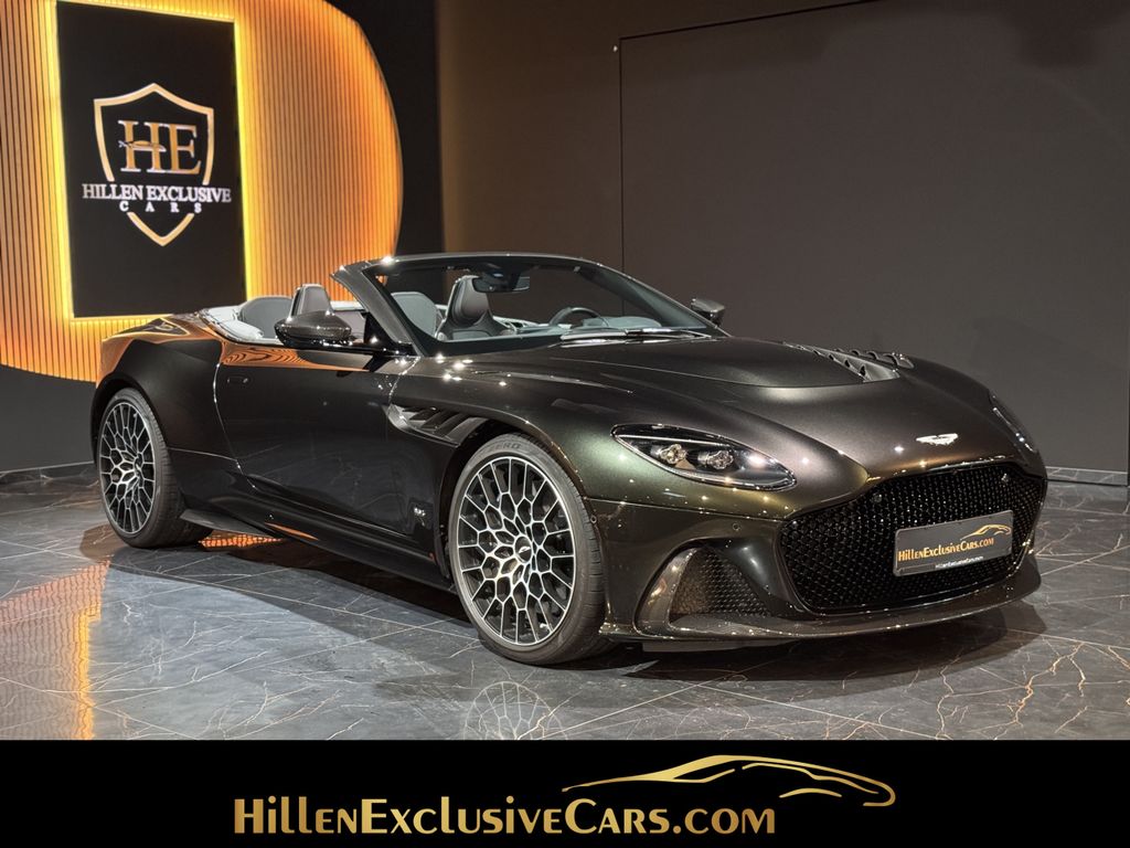 Aston Martin DBS 2023