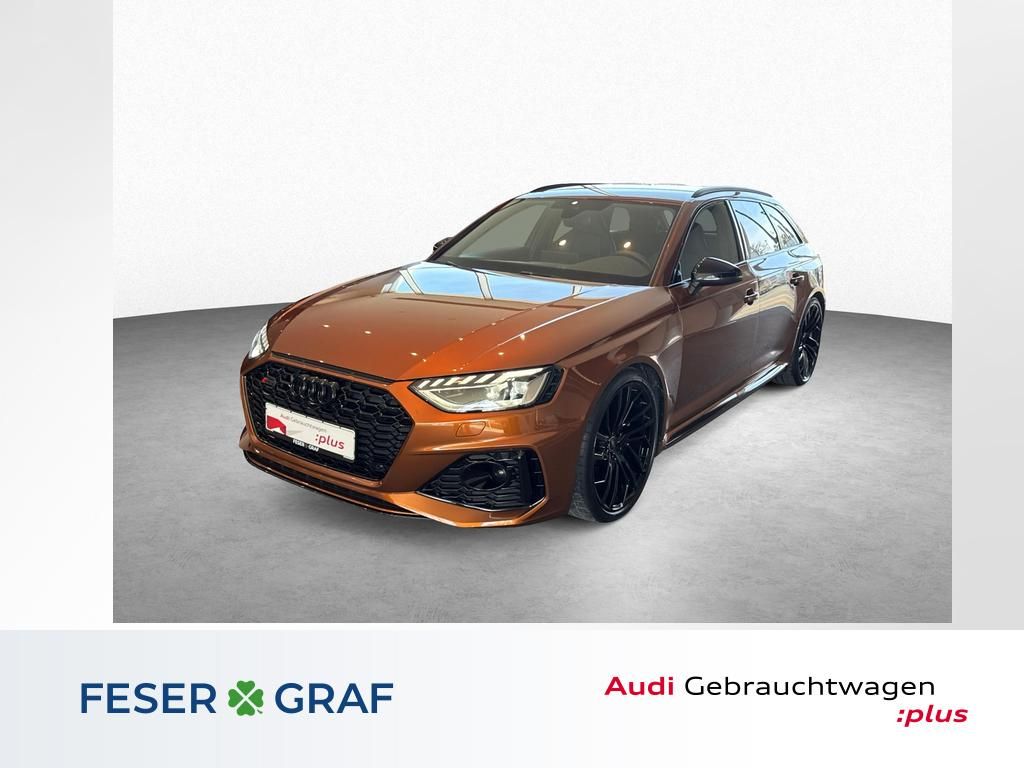 Audi RS4 2022