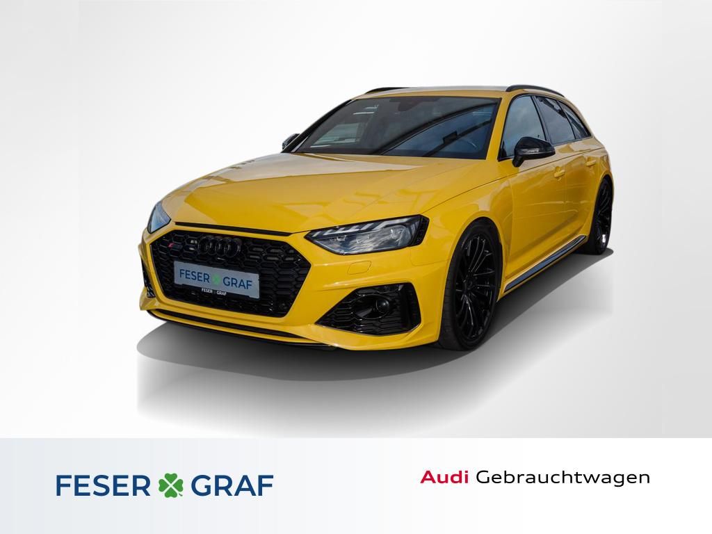 Audi RS4 2022