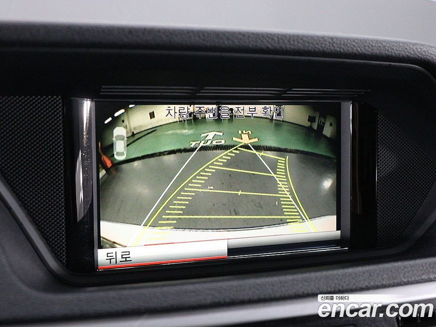 Mercedes-Benz E-Class 2013