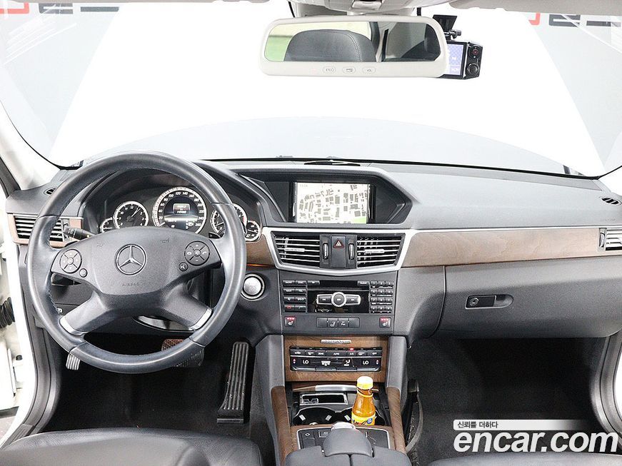 Mercedes-Benz E-Class 2013