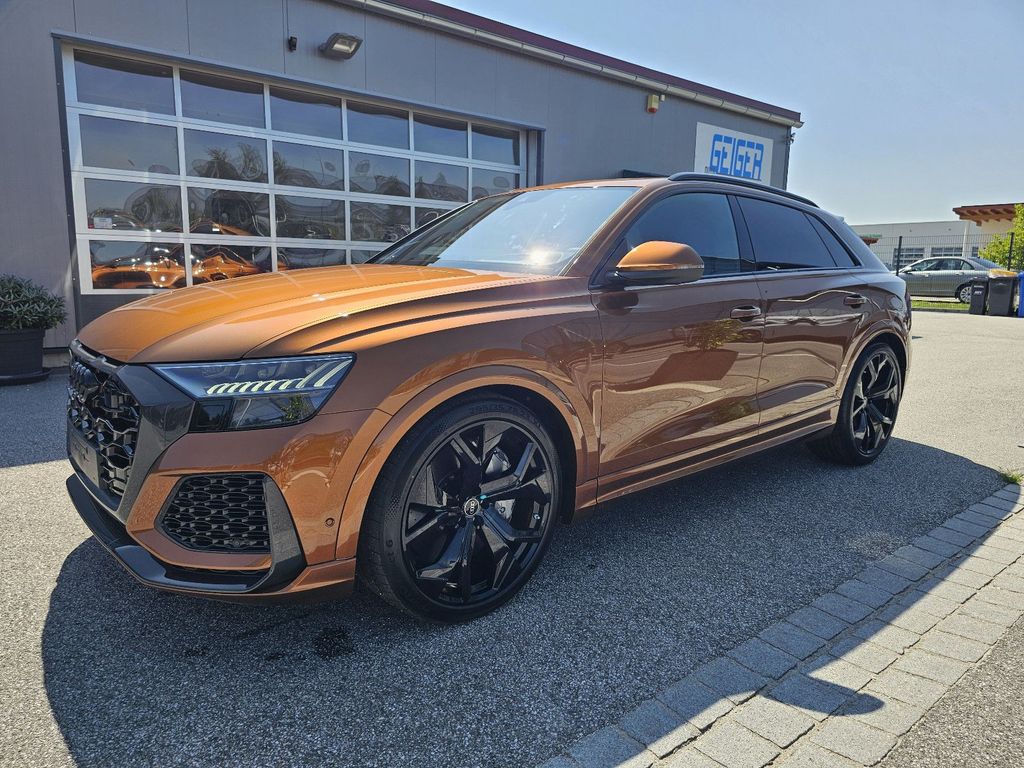 Audi RSQ8 2024
