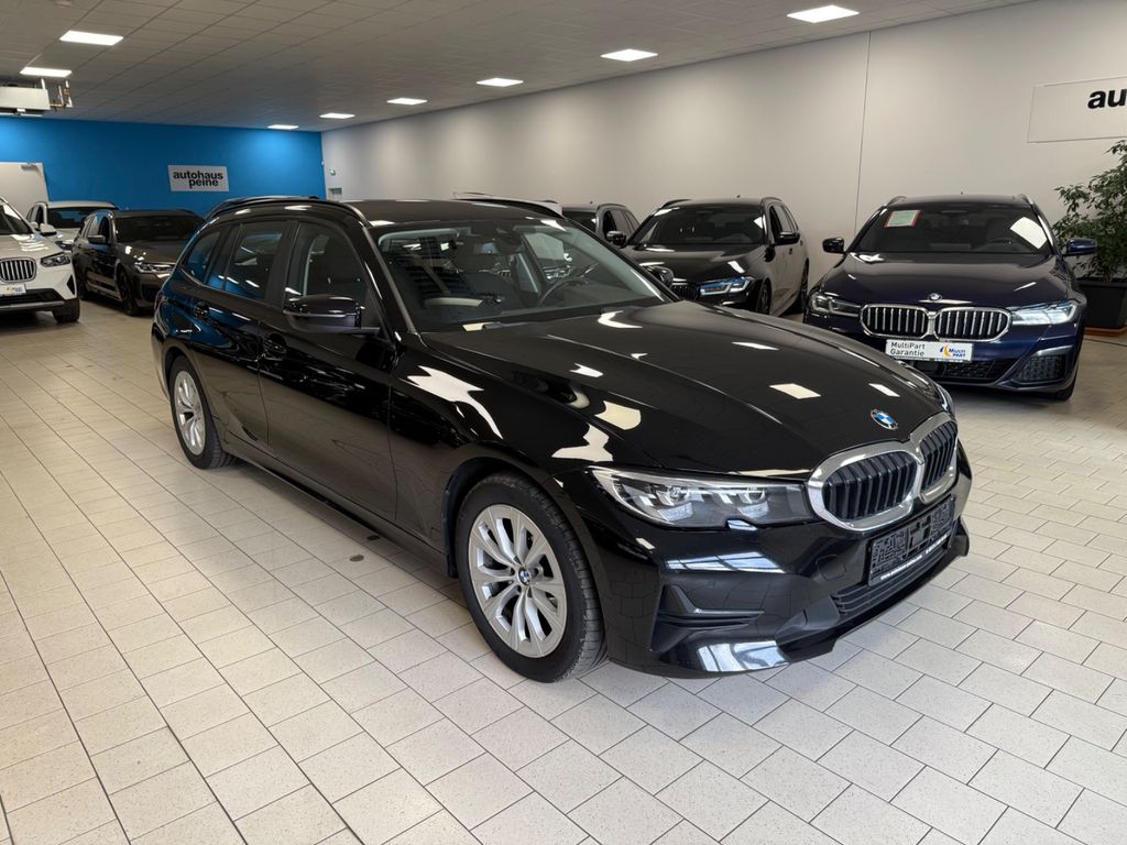 BMW 318 2022
