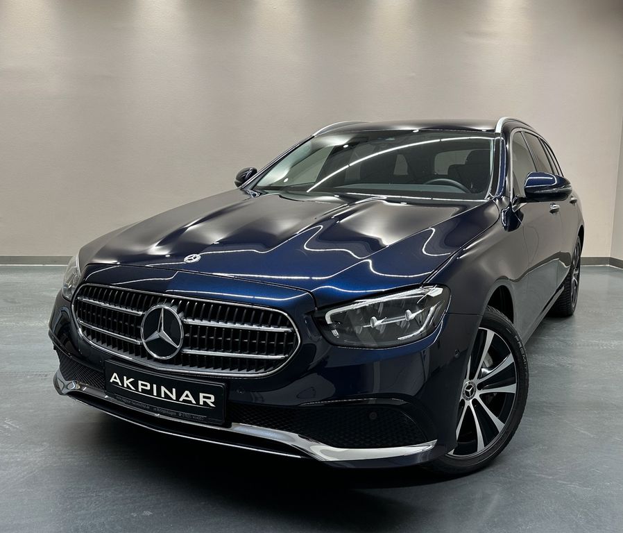 Mercedes-Benz E 300 2022