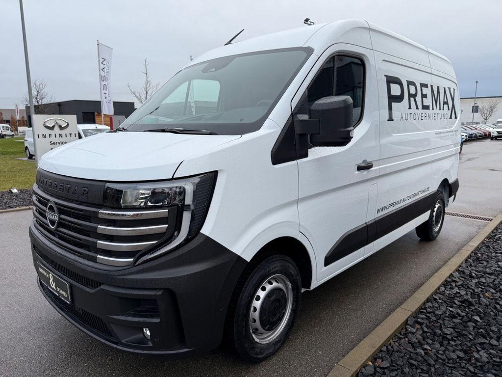 Nissan Interstar 2025