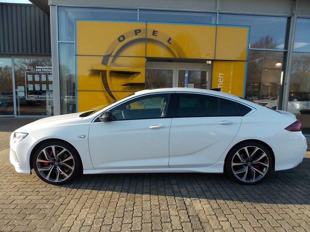 Opel Insignia 2021