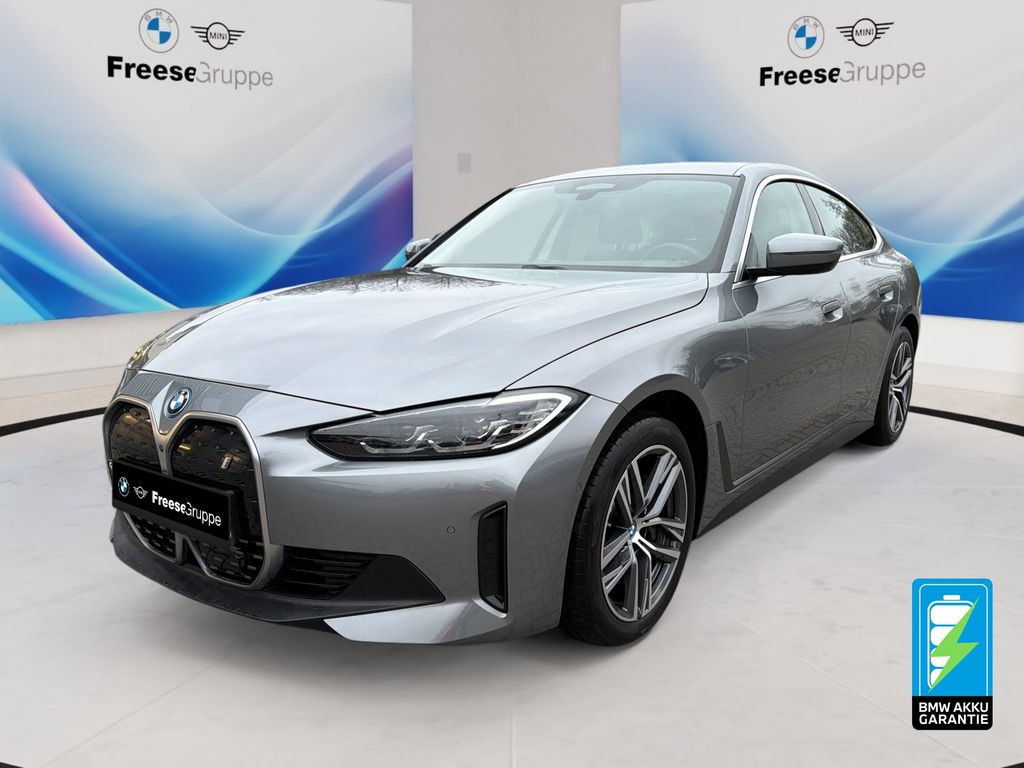 BMW i4 2023