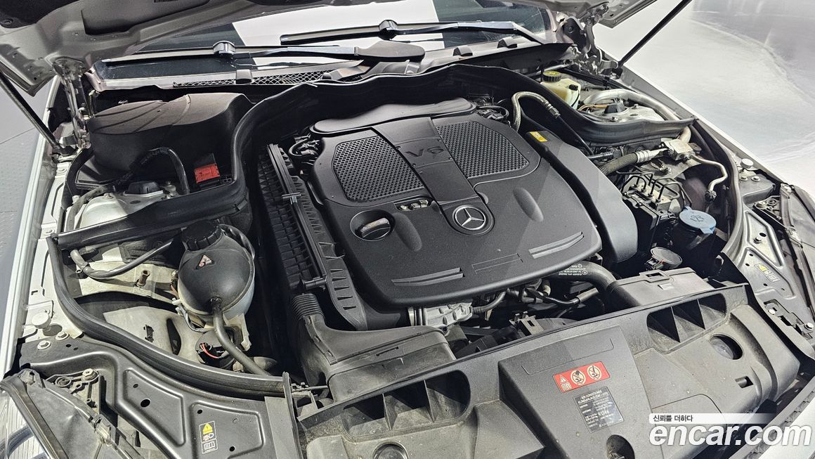 Mercedes-Benz E-Class 2012