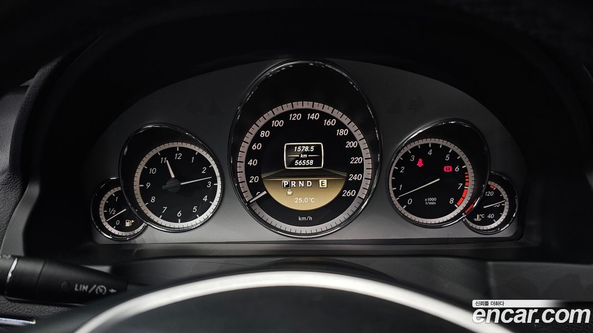 Mercedes-Benz E-Class 2012