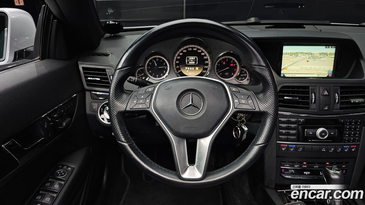 Mercedes-Benz E-Class 2012
