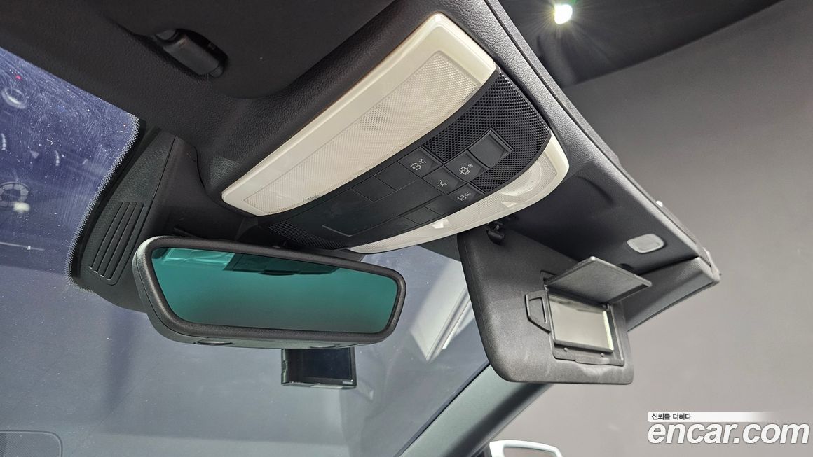 Mercedes-Benz E-Class 2012