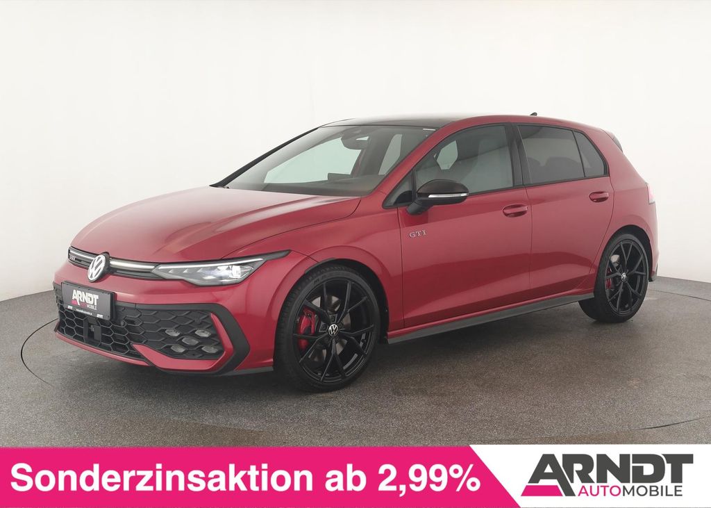 Volkswagen Golf 2025