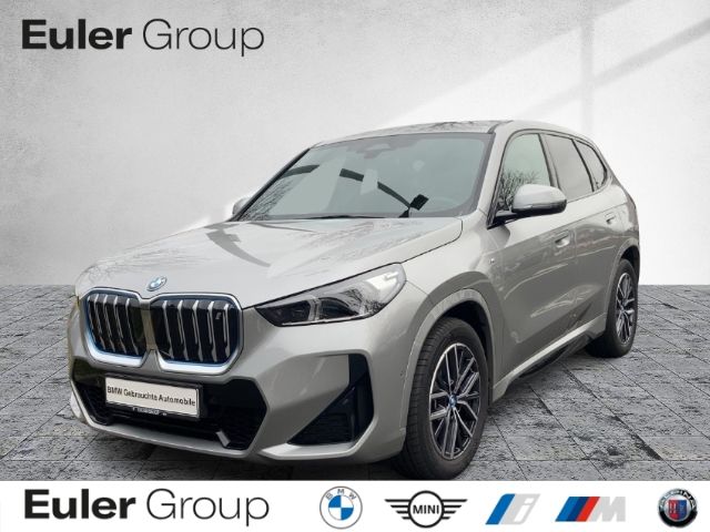 BMW iX1 2023