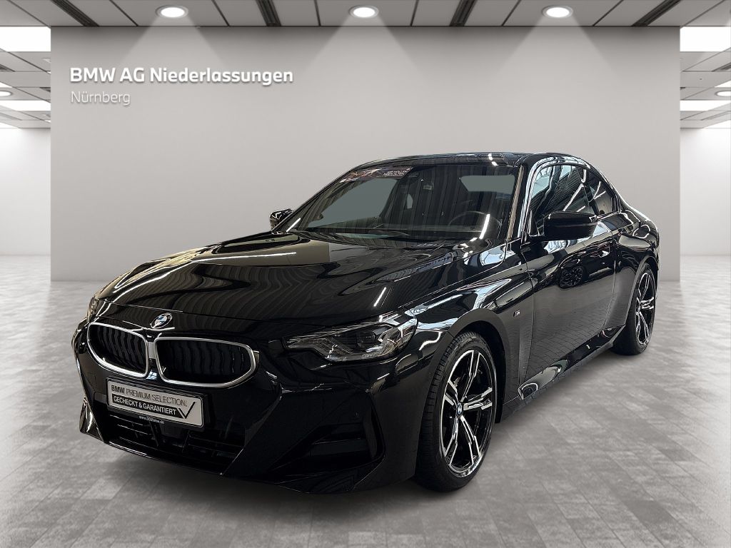 BMW 220 2025