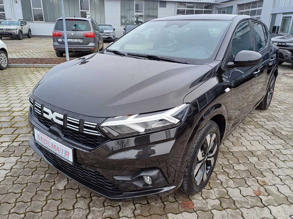 Dacia Sandero 2025