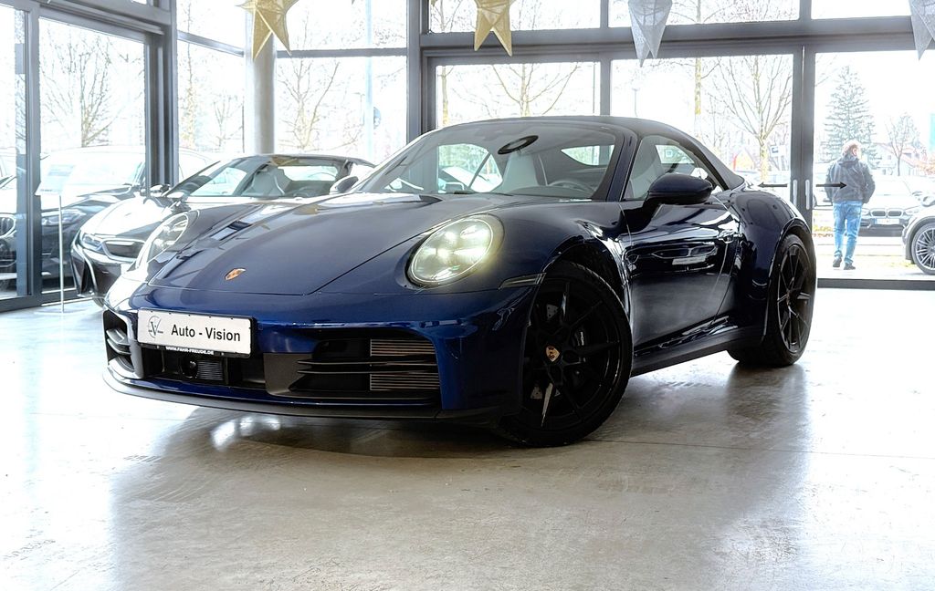 Porsche 992 2025