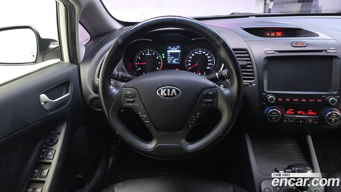 Kia K3 2013