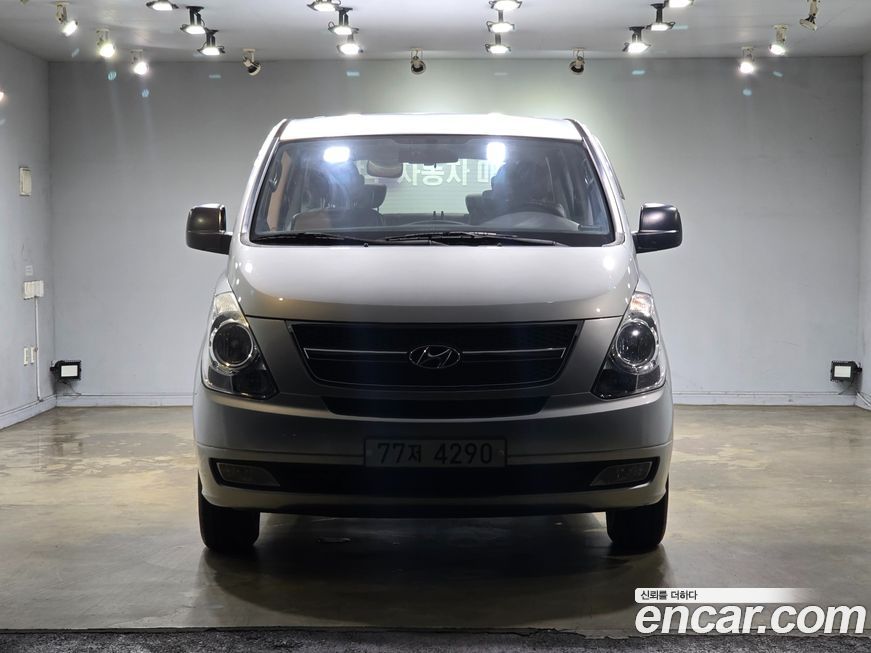 Hyundai Starex 2010