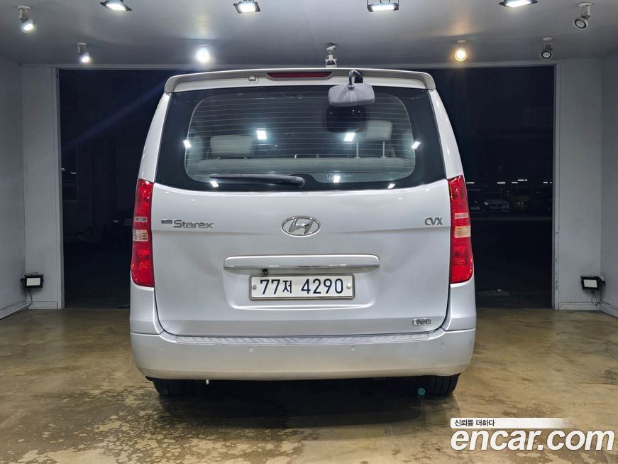 Hyundai Starex 2010