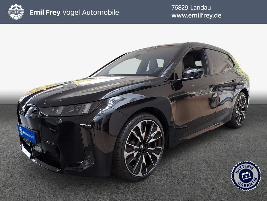 BMW iX