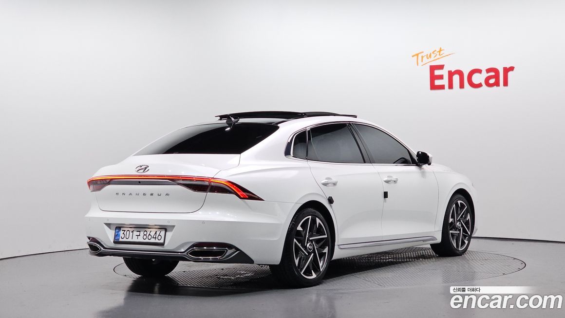 Hyundai Grandeur 2021