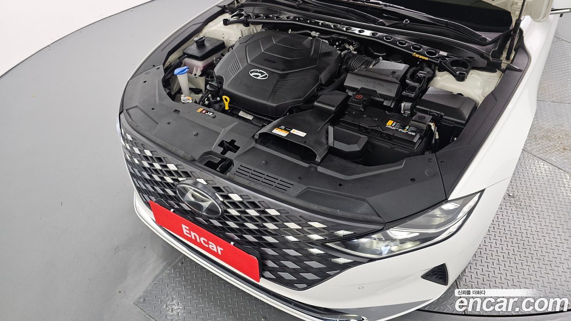 Hyundai Grandeur 2021