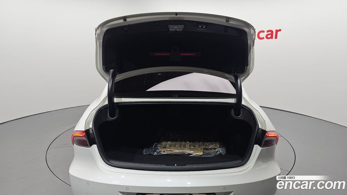 Hyundai Grandeur 2021