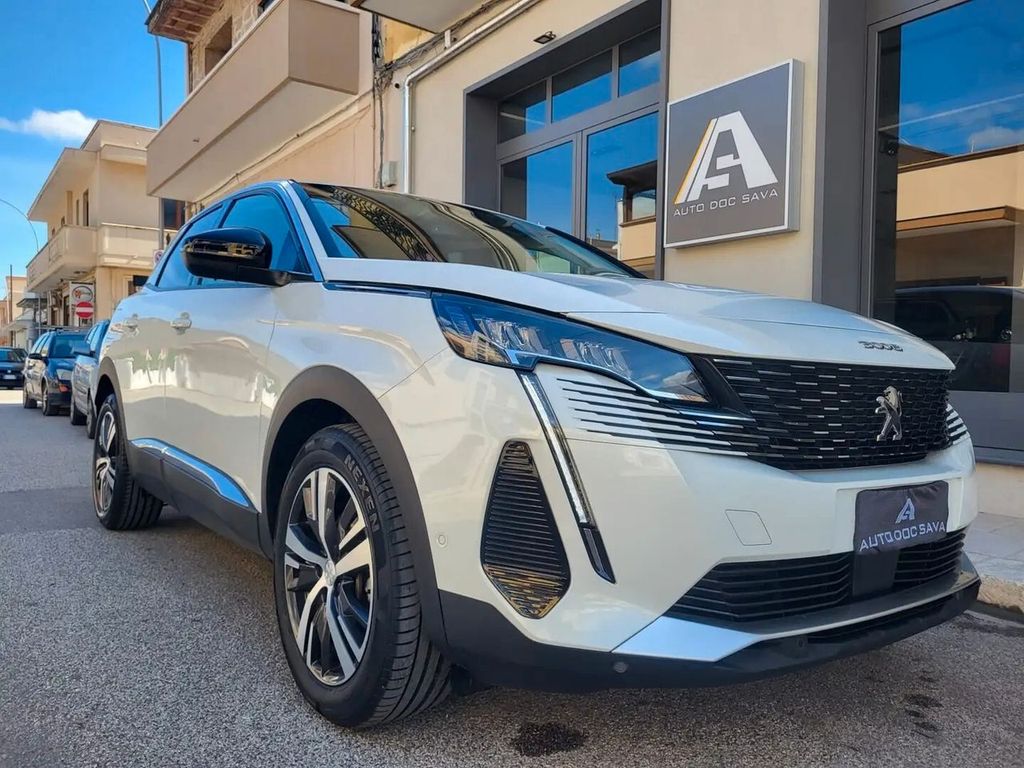 Peugeot 3008 2022