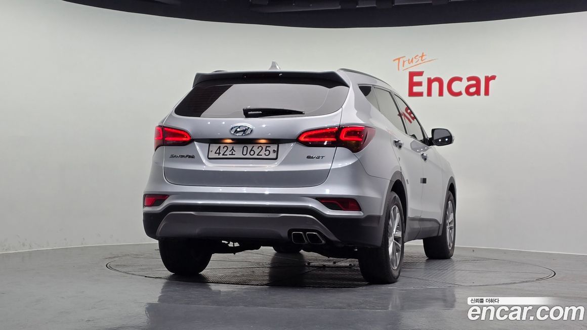 Hyundai Santafe 2016