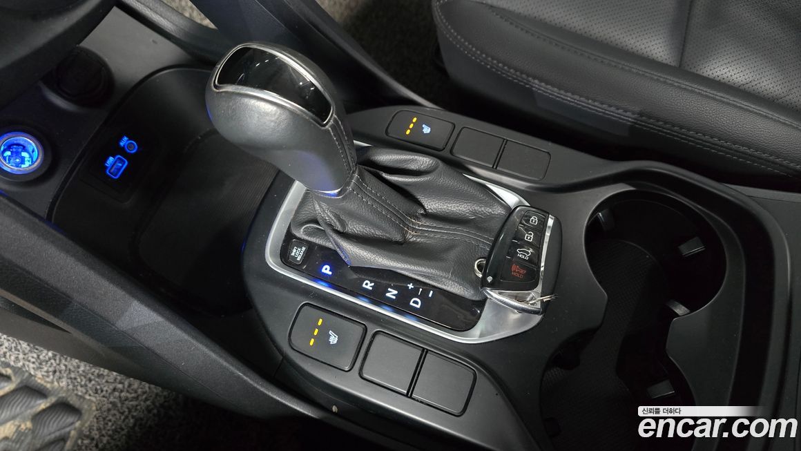 Hyundai Santafe 2016