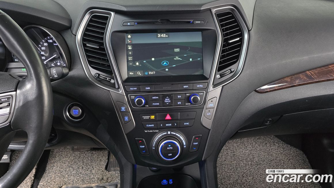 Hyundai Santafe 2016