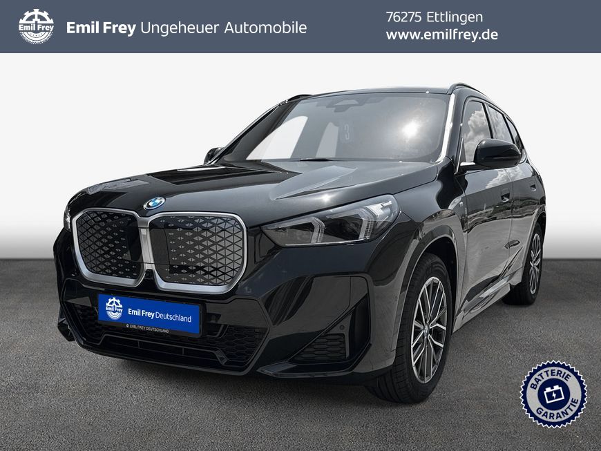 BMW iX1
