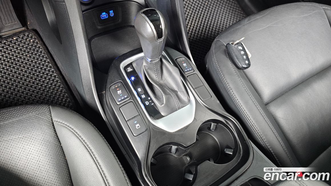 Hyundai Santafe 2016